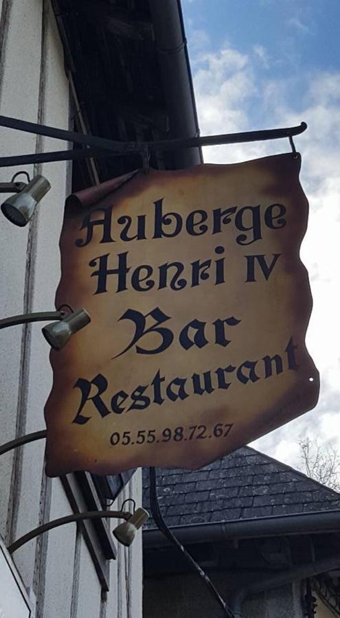 Auberge Henri IV Segur-le-Chateau Esterno foto